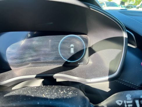 Used 2021 Hyundai Santa Fe Limited image 6