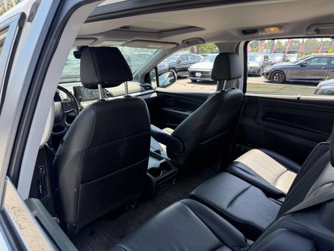 Used 2023 Honda Odyssey EX-L image 19