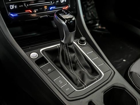 New 2026 Volkswagen Jetta SE image 16