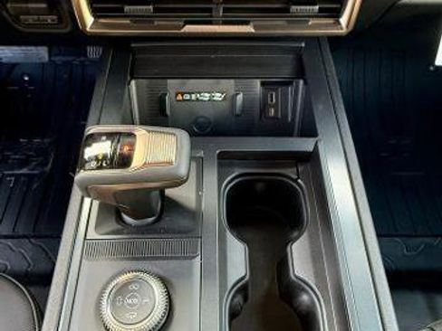 New 2025 GMC Hummer EV 2X AWD/4WD image 16