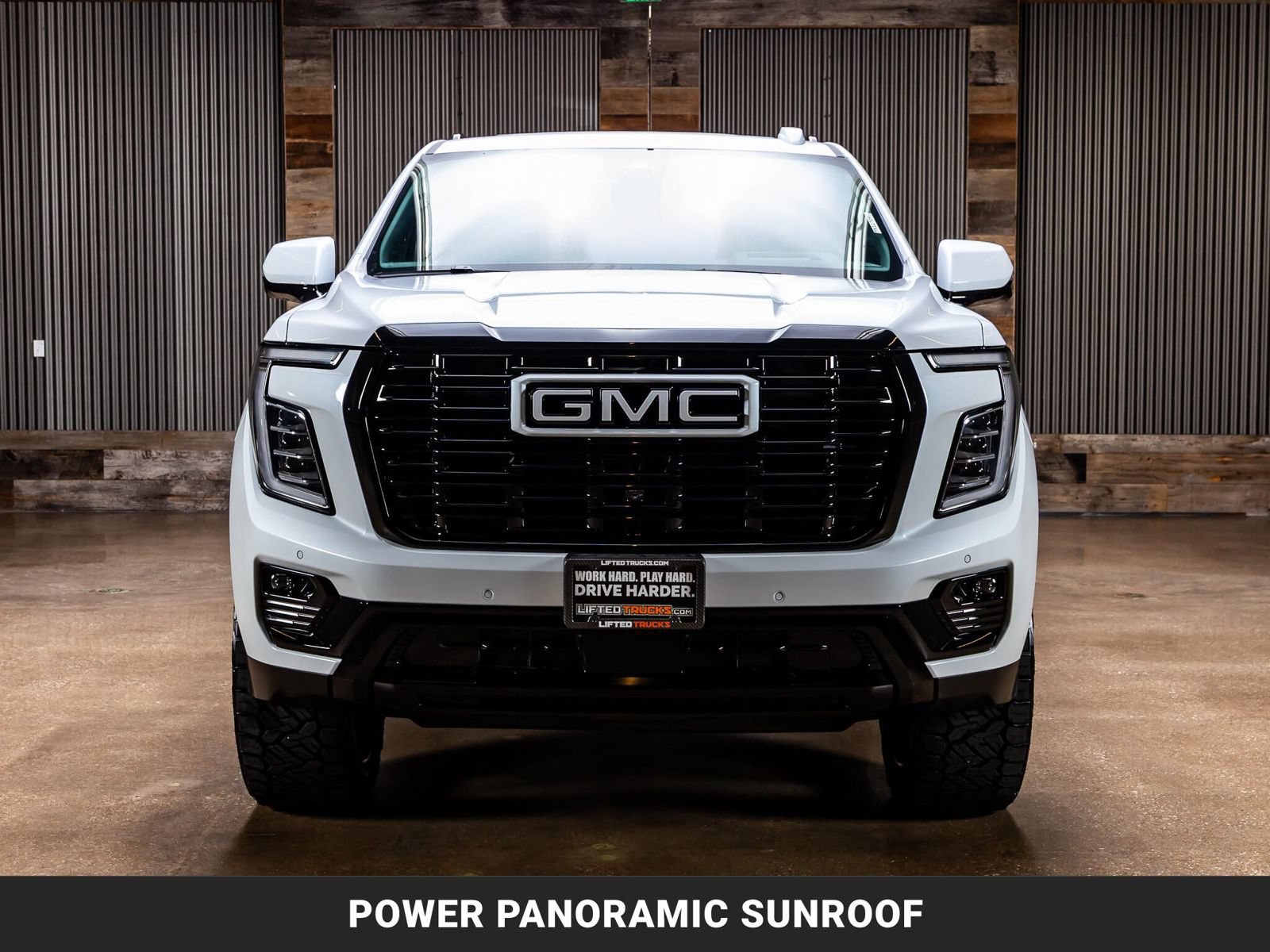 Used 2026 GMC Yukon Denali Ultimate w/ LPO, Floor Liner Package AWD/4WD image 4