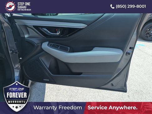Used 2025 Subaru Outback Limited AWD/4WD image 33
