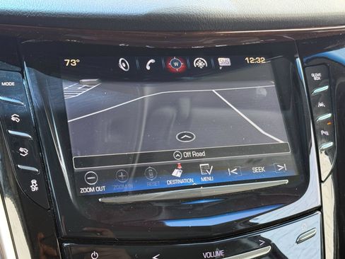 Used 2018 Cadillac Escalade Premium Luxury w/ LPO, Radiant Package AWD/4WD image 21