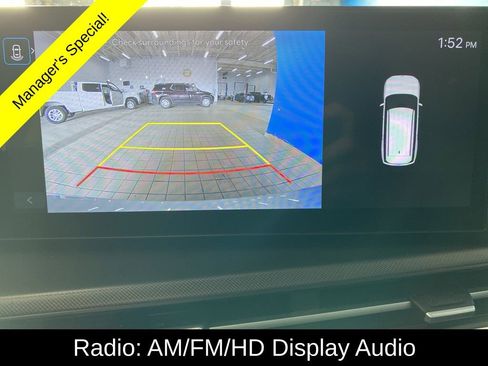 Used 2025 Hyundai Santa Fe SEL AWD/4WD image 3