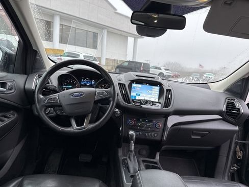 Used 2017 Ford Escape Titanium w/ Equipment Group 301A image 9