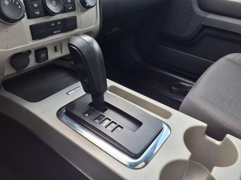 Used 2012 Ford Escape XLT FWD image 15