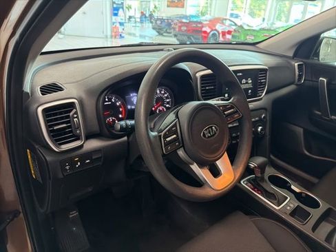 Used 2021 Kia Sportage LX w/ LX Fwd Popular Package image 15