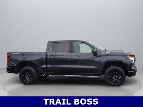 Used 2022 Chevrolet Silverado 1500 LT Trail Boss w/ Protection Package image 9