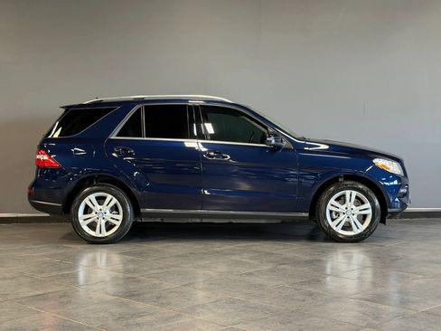 Used 2015 Mercedes-Benz ML 250 BlueTEC 4MATIC image 4