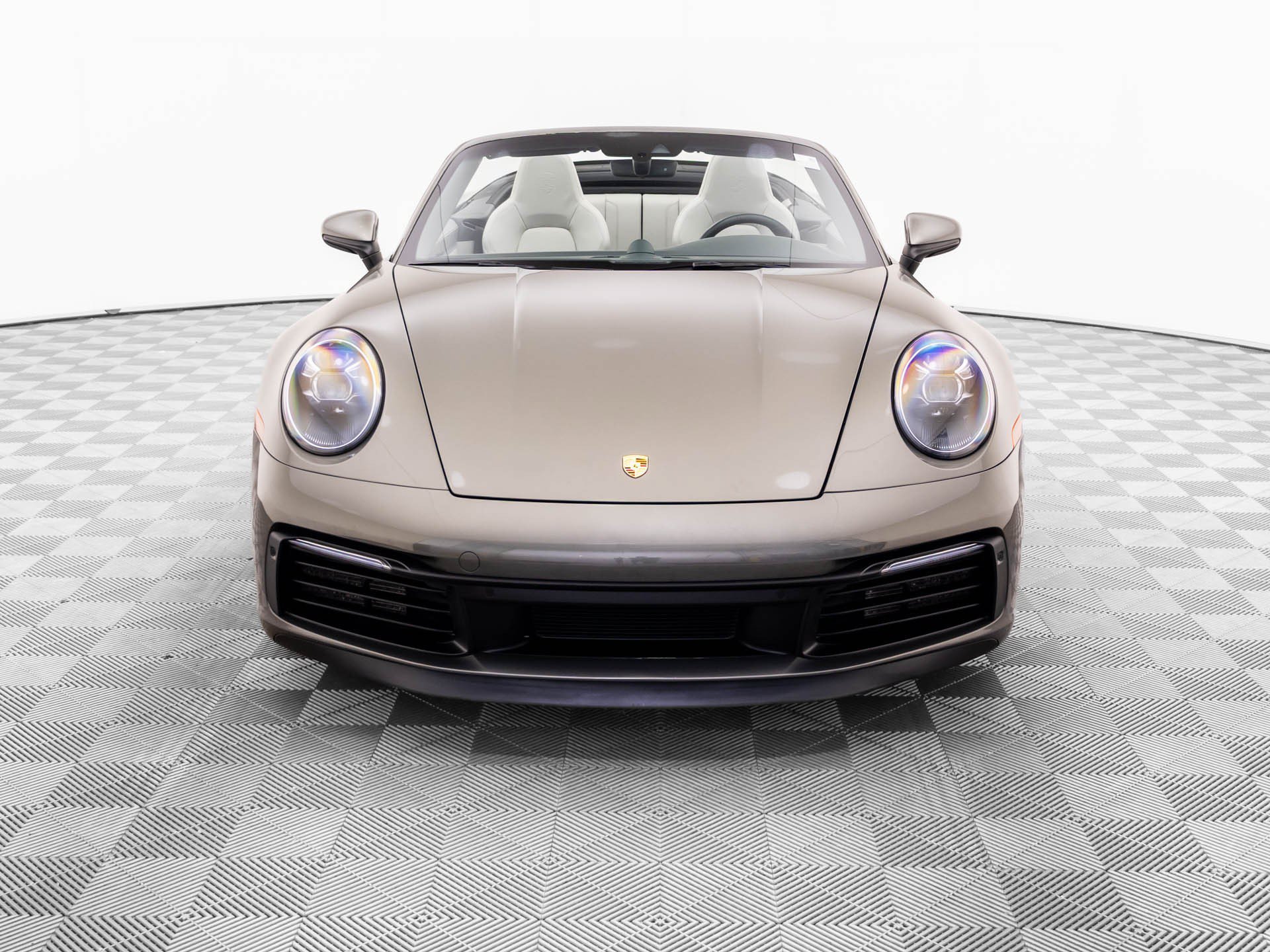 Certified 2020 Porsche 911 Carrera 4S AWD/4WD image 9