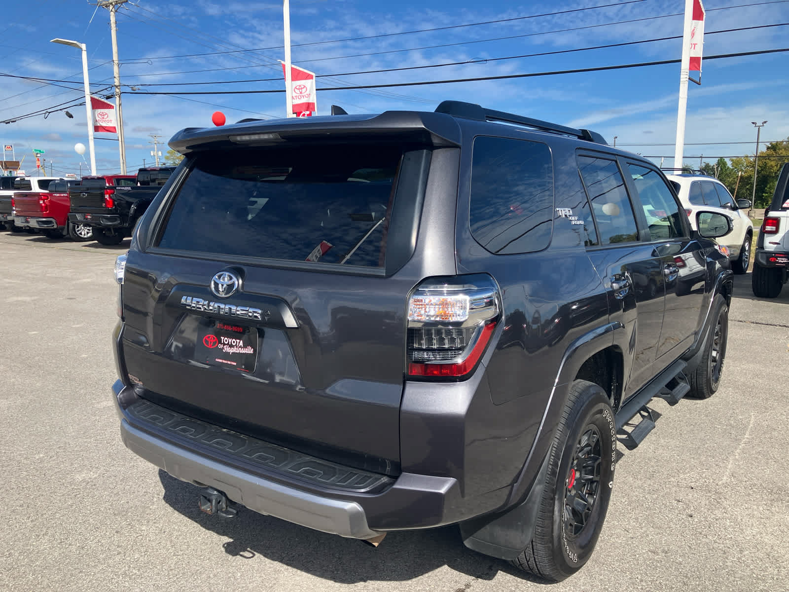 Used 2022 Toyota 4Runner TRD Off-Road Premium w/ TRD Black Wheel Package (TMS) AWD/4WD image 7