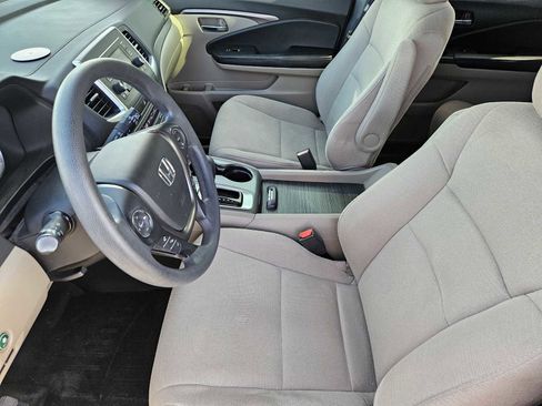 Used 2016 Honda Pilot LX image 12