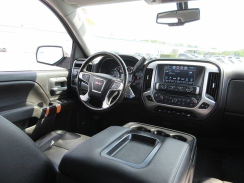 Used 2018 GMC Sierra 1500 SLT w/ SLT Premium Package AWD/4WD image 22