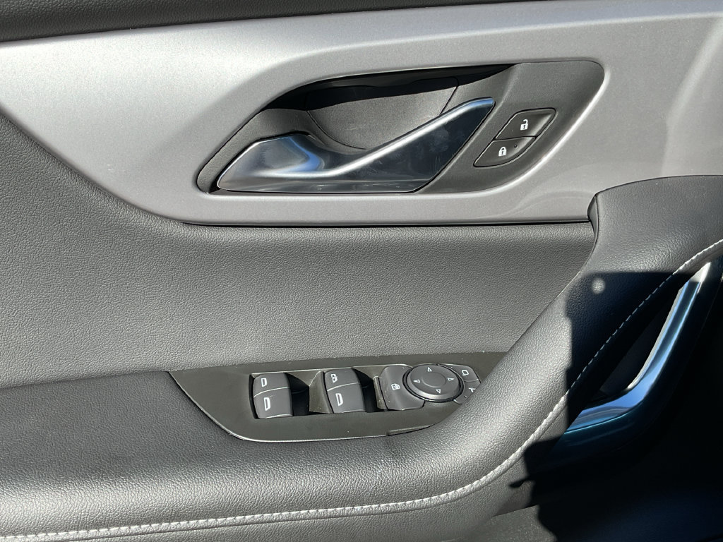 New 2026 Chevrolet Blazer LT w/ Sound & Technology Package FWD image 13
