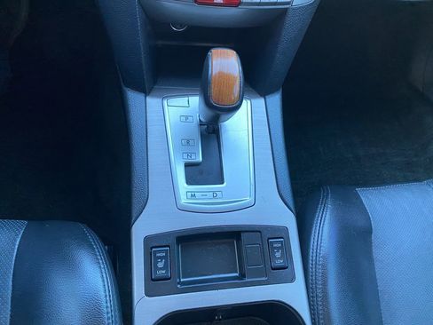 Used 2014 Subaru Outback 2.5i Limited image 24