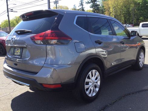 Used 2019 Nissan Rogue S AWD/4WD image 8