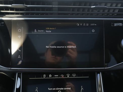 Used 2021 Audi Q7 3.0T Prestige image 65