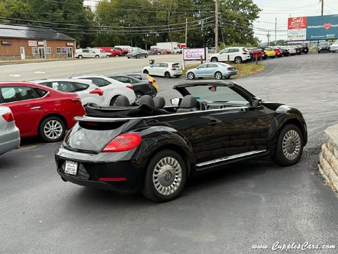 Used 2014 Volkswagen Beetle 1.8T image 8