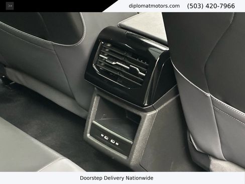 Used 2024 Volkswagen ID.4 Pro S image 24