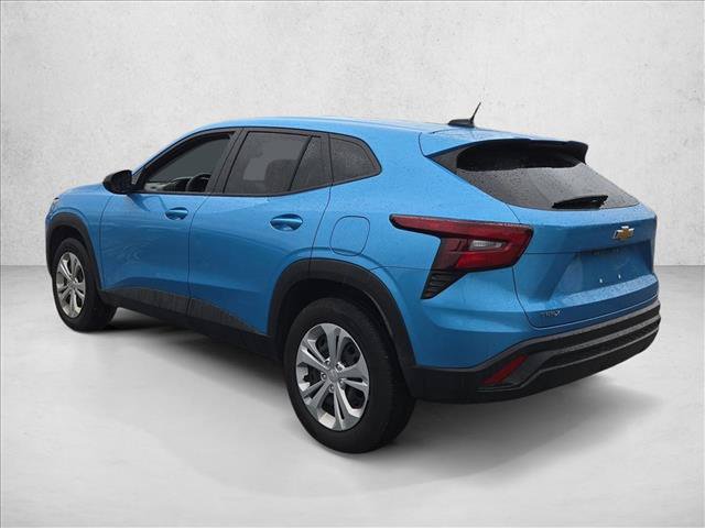 Certified 2025 Chevrolet Trax LS FWD image 7