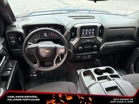 Used 2020 Chevrolet Silverado 1500 Custom w/ Custom Value Package RWD image 19