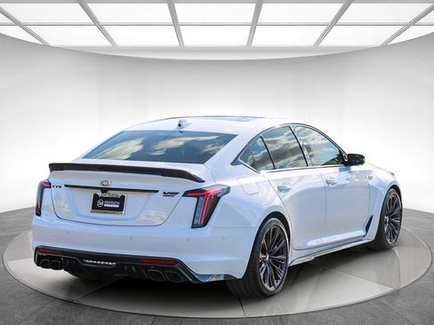 Used 2024 Cadillac CT5 V Blackwing w/ Carbon Fiber Package 2 image 4