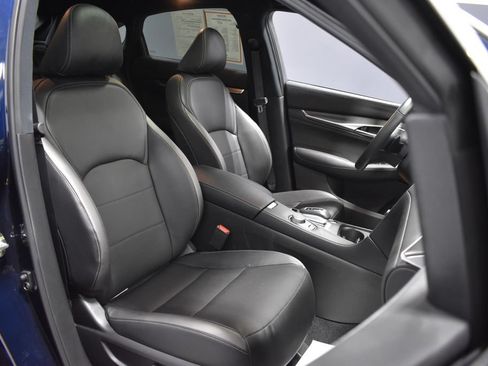 Used 2025 INFINITI QX55 Luxe w/ Cargo Package AWD/4WD image 14