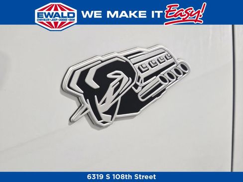 New 2026 RAM 1500 4x4 Crew Cab image 2