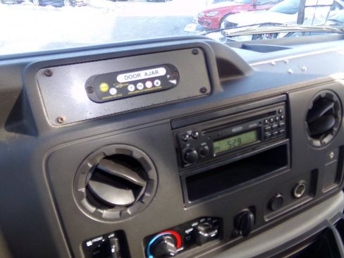 Used 2019 Ford E-450 and Econoline 450 Super Duty w/ Shuttle Bus Prep Package RWD image 80