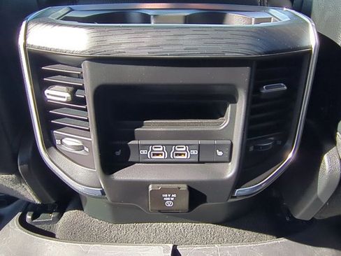 Used 2024 RAM 1500 Laramie image 17