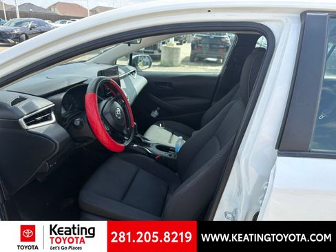 Used 2024 Toyota Corolla LE FWD image 9