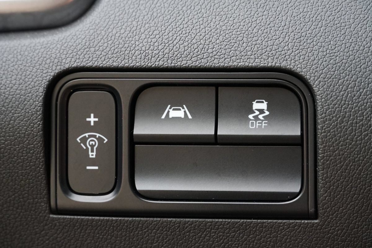 Used 2022 Kia Sorento S AWD/4WD image 11