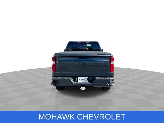 Used 2021 Chevrolet Silverado 1500 Custom AWD/4WD image 7