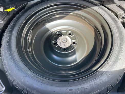 Used 2023 Lexus IS 350 F Sport image 22