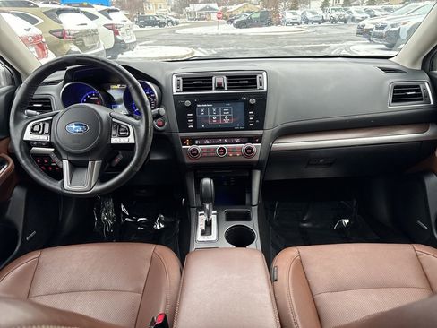 Used 2017 Subaru Outback 2.5i Touring w/ Popular Package #5A image 13