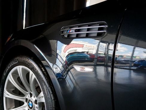Used 2007 BMW M5 RWD image 67