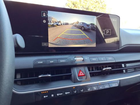 Used 2025 Kia K4 LXS image 19