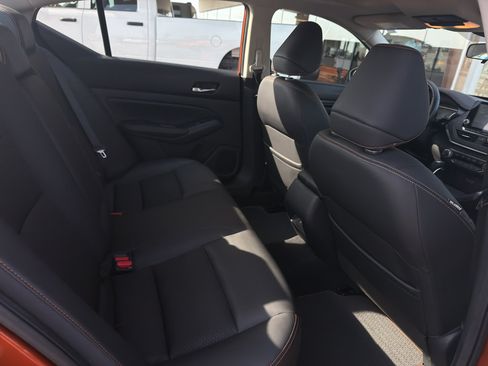Used 2020 Nissan Altima 2.5 SR w/ Premium Package FWD image 23