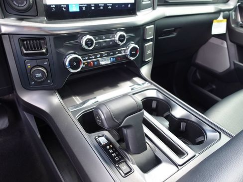 Used 2024 Ford F150 Lariat AWD/4WD image 53