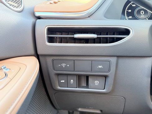 Used 2020 Hyundai Sonata Limited image 12