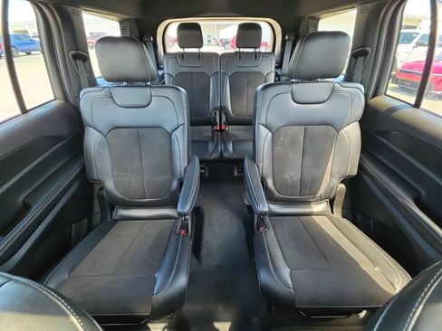 Certified 2023 Jeep Grand Cherokee L Altitude AWD/4WD image 23