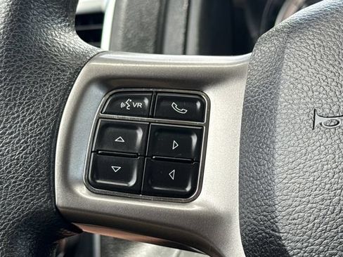 Used 2021 RAM 1500 Classic SLT RWD image 28