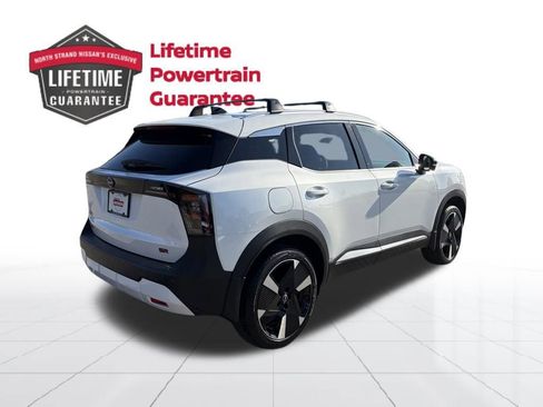 New 2026 Nissan Kicks SR w/ SR Premium Package FWD image 7