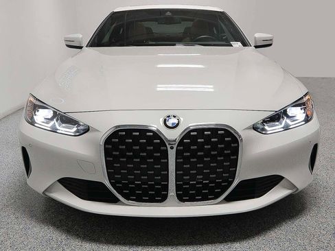 Certified 2024 BMW 430i Coupe w/ Convenience Package image 2