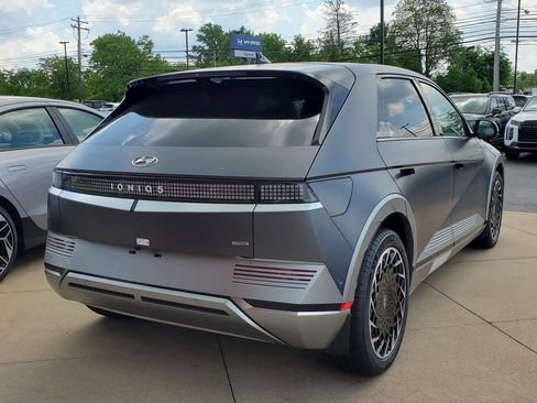 New 2024 Hyundai Ioniq 5 Limited image 4