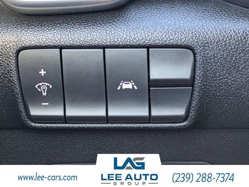 Used 2021 Kia Sportage LX AWD/4WD image 19