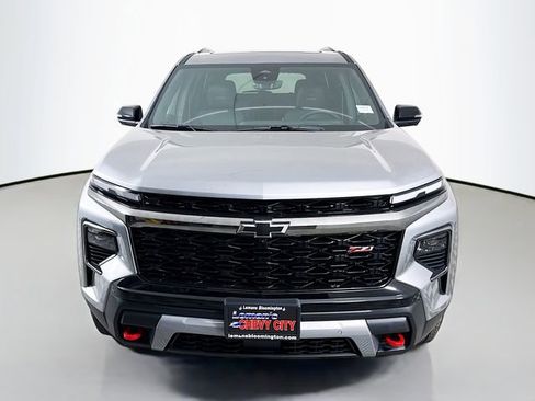 New 2026 Chevrolet Traverse Z71 w/ Enhanced Driving Package image 2