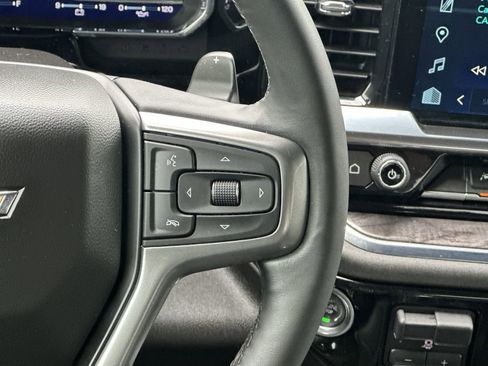 Used 2024 Chevrolet Silverado 1500 LTZ AWD/4WD image 21