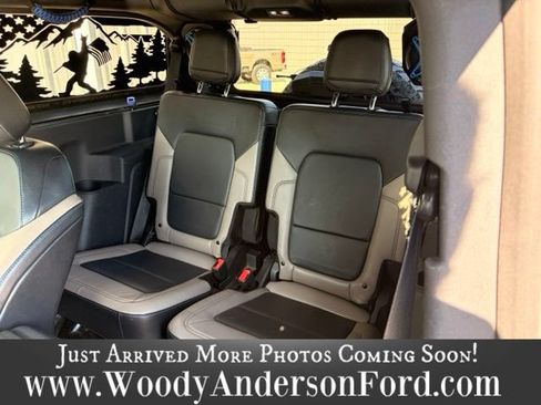 Used 2021 Ford Bronco Wildtrak AWD/4WD image 9