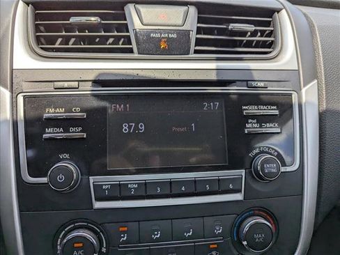 Used 2017 Nissan Altima 2.5 SR FWD image 17